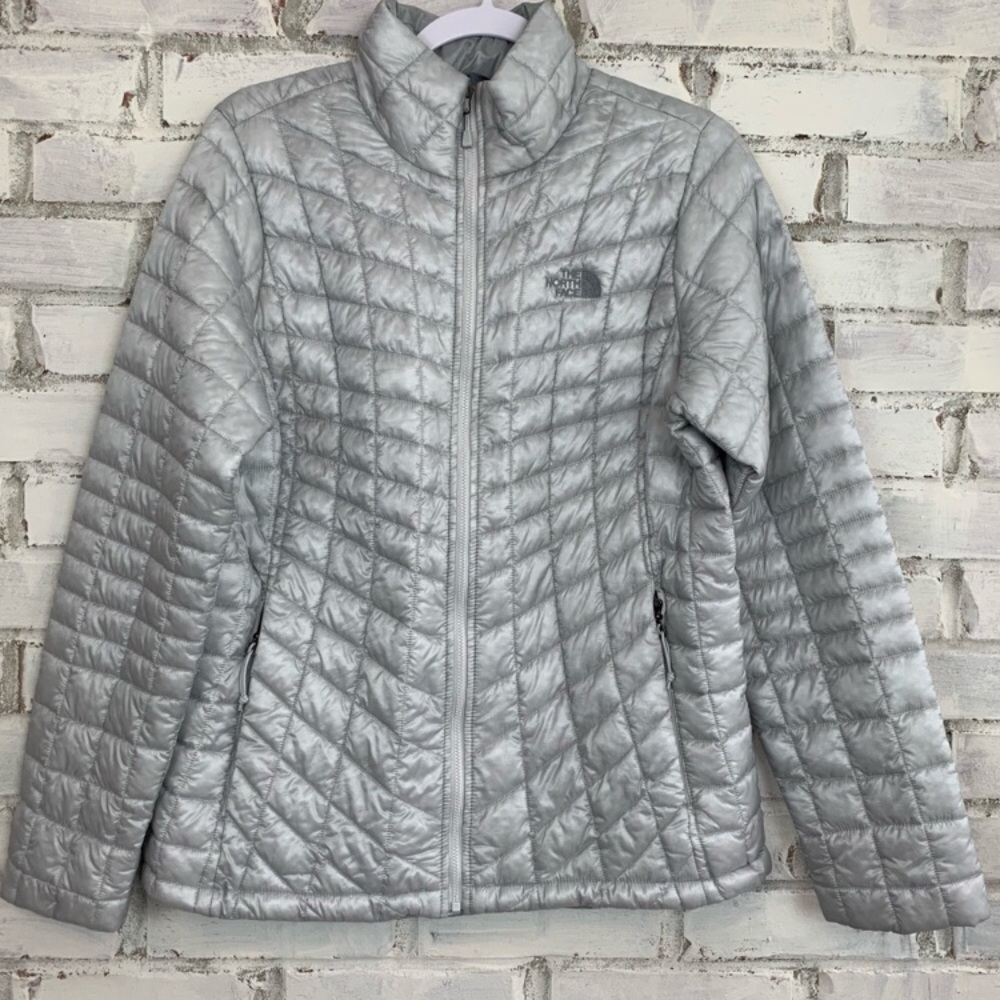 MINT CONDITION Thermoball North Face Jacket